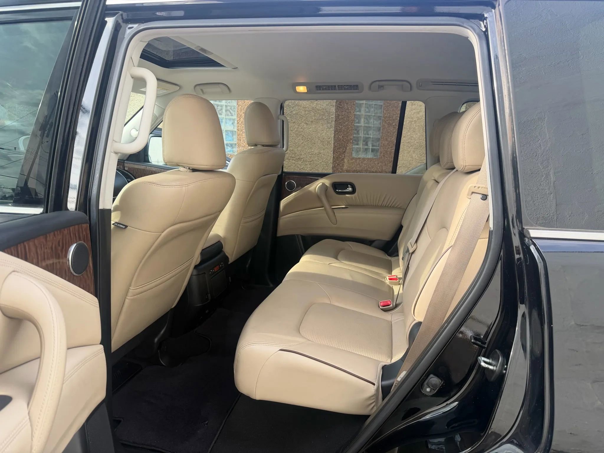Used 2018 Nissan Armada SL w/ Premium Package image 34