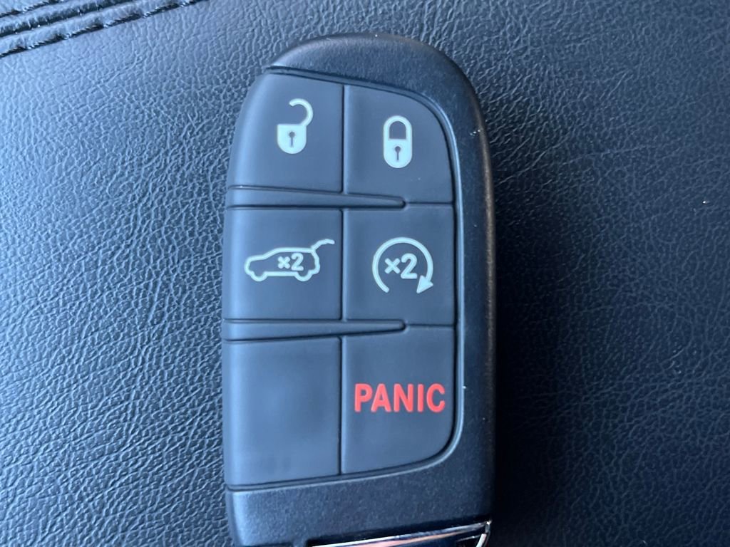 New 2025 Jeep Compass Limited w/ Elite Group image 22