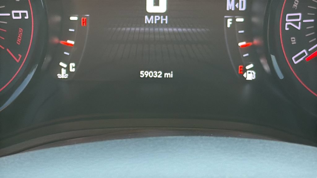 Used 2020 Dodge Challenger SXT w/ Blacktop Package RWD image 17