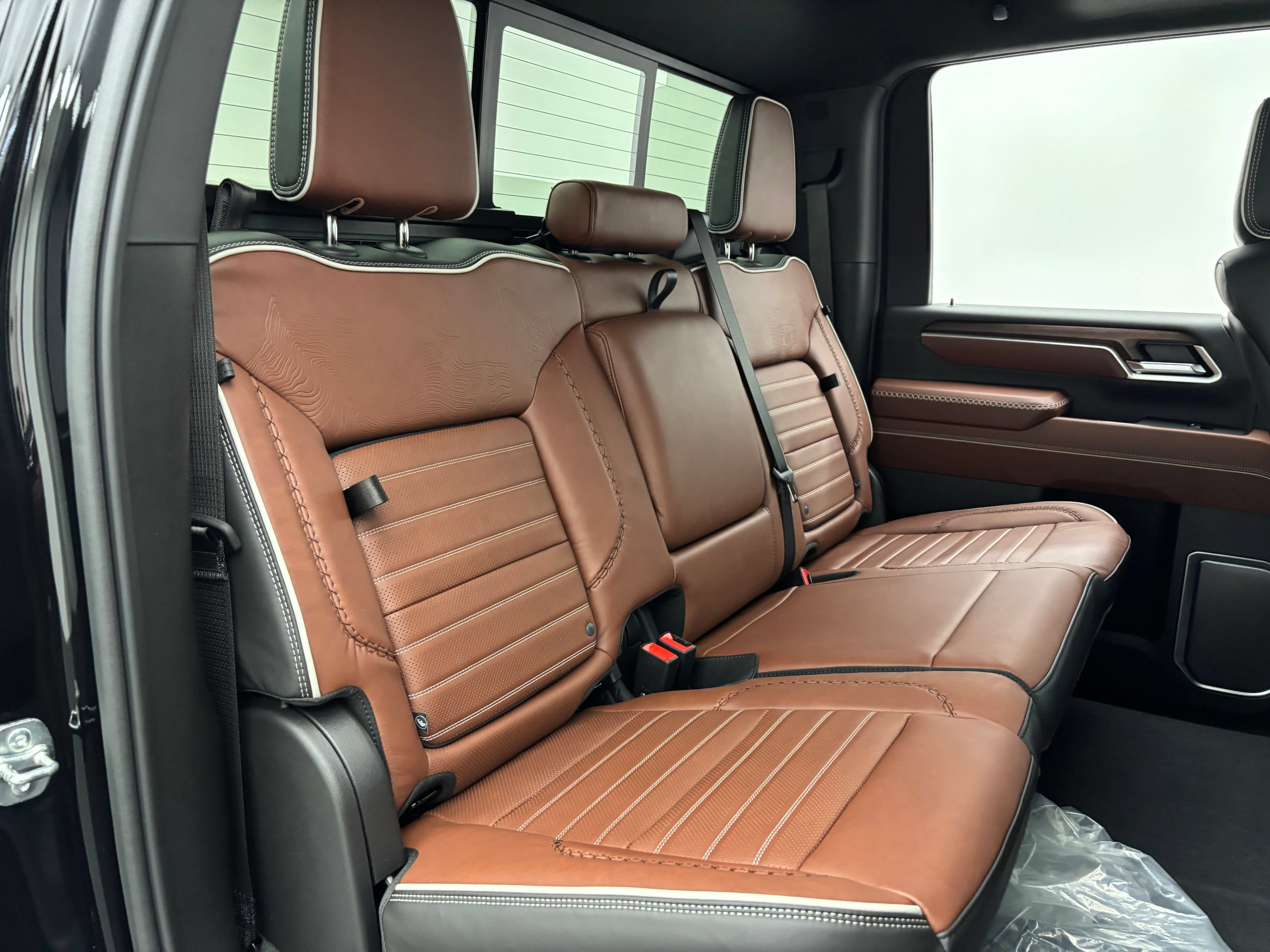 New 2026 GMC Sierra 2500 Denali Ultimate AWD/4WD image 43