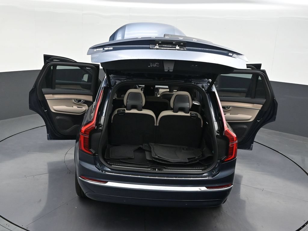 New 2026 Volvo XC90 B6 Plus w/ Protection Package Premier AWD/4WD image 33