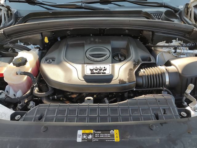 Used 2023 Jeep Grand Cherokee L Summit w/ Advanced Protech Group IV RWD image 31