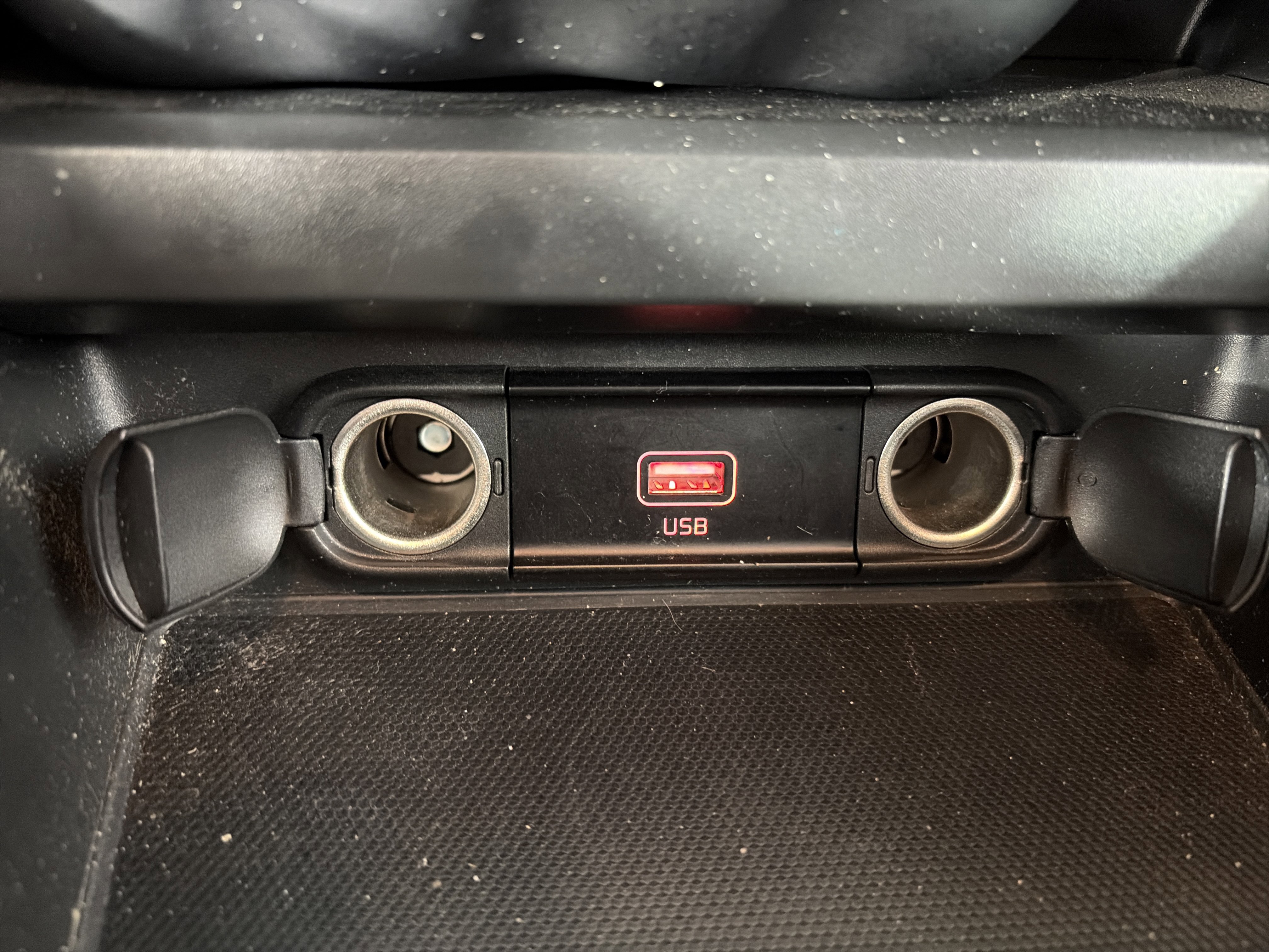 Used 2020 Kia Soul S FWD image 23