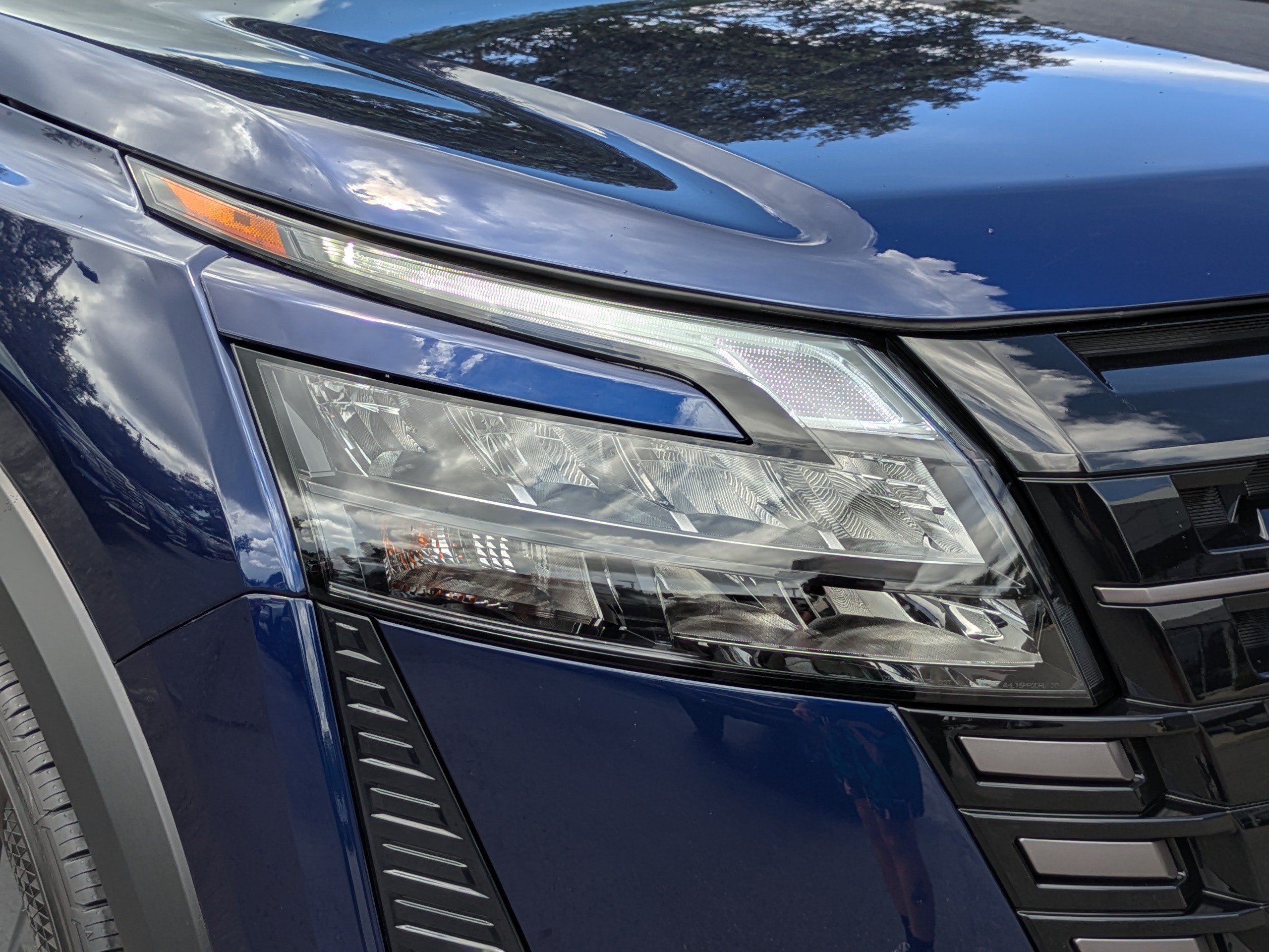 New 2026 Nissan Pathfinder SV FWD image 10