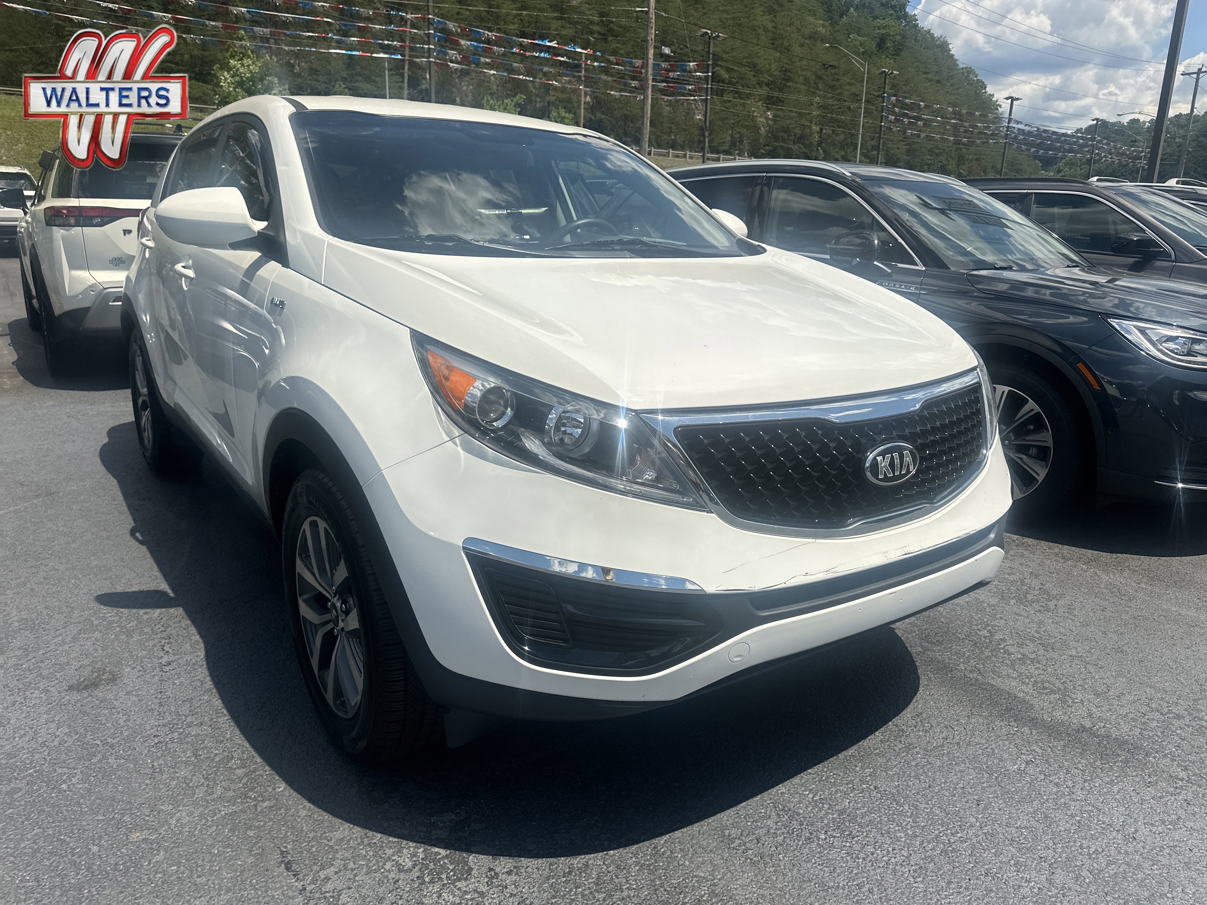 Used 2015 Kia Sportage LX AWD/4WD image 1