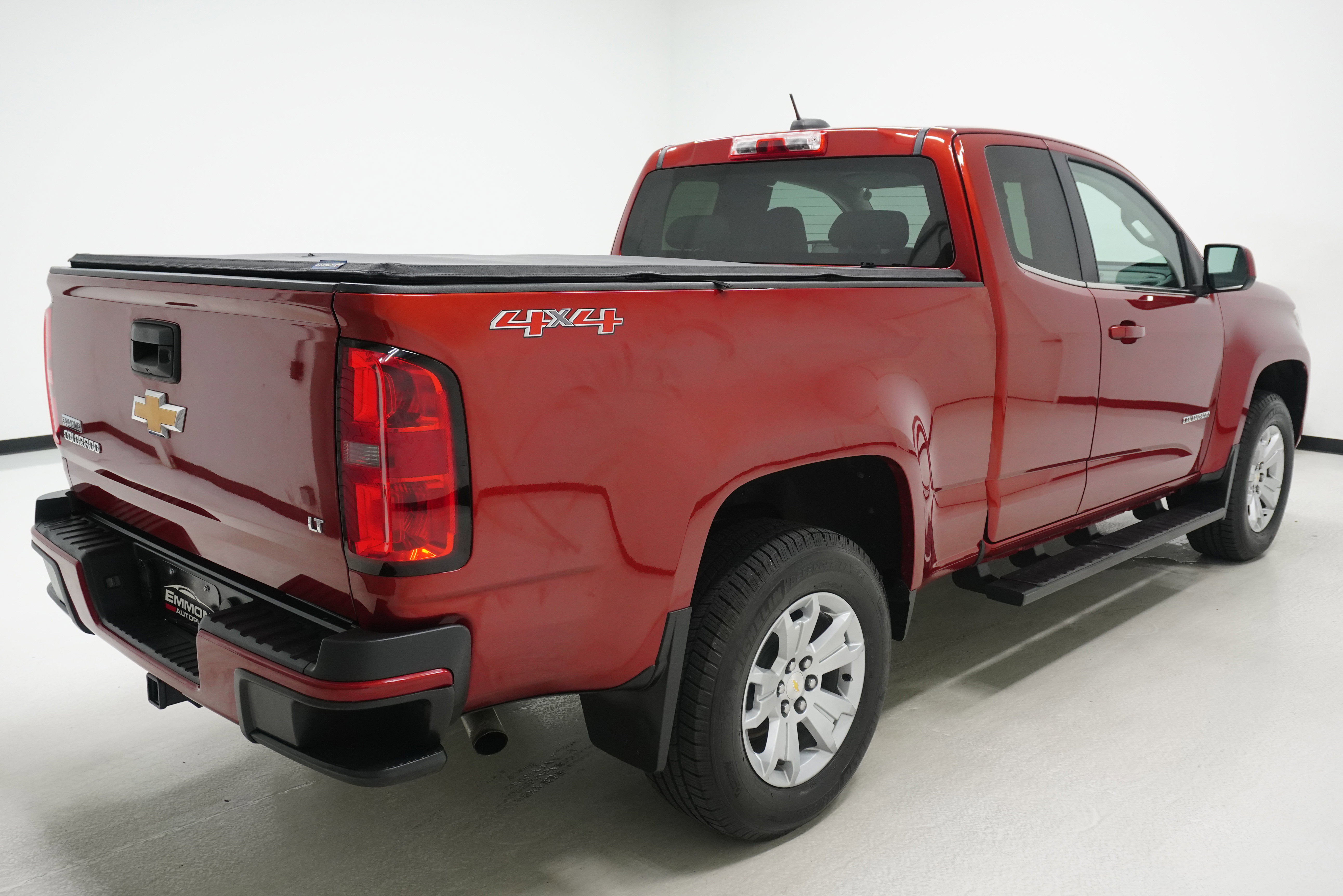 Used 2015 Chevrolet Colorado LT AWD/4WD image 4