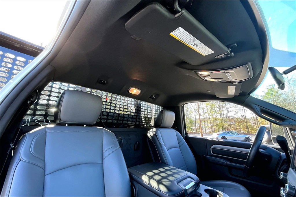 Used 2024 RAM 5500 Tradesman image 21