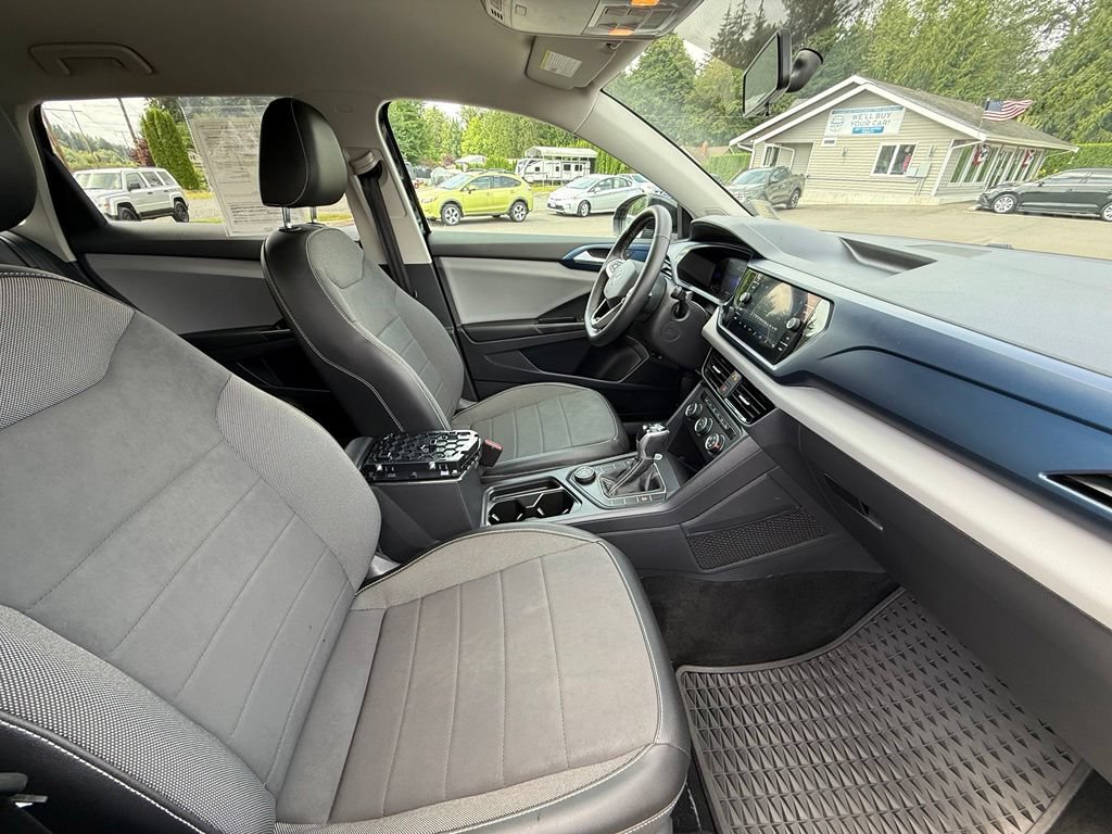 Used 2022 Volkswagen Taos SE AWD/4WD image 17