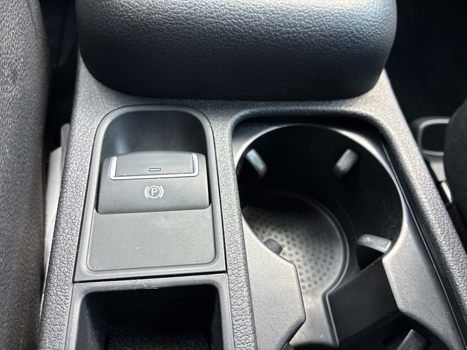 Used 2017 Volkswagen Tiguan S AWD/4WD image 29