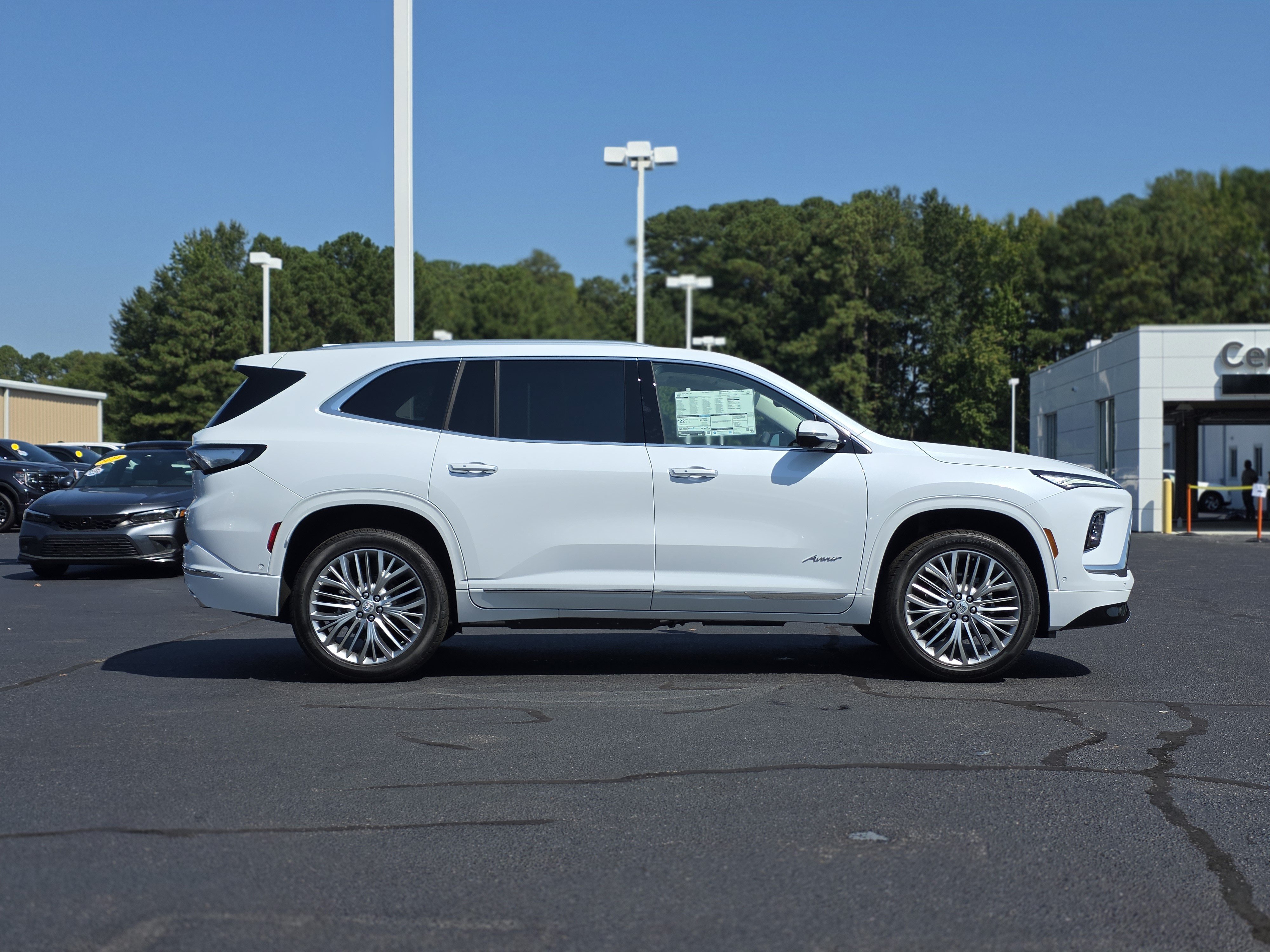 New 2027 Buick Enclave Avenir FWD image 8
