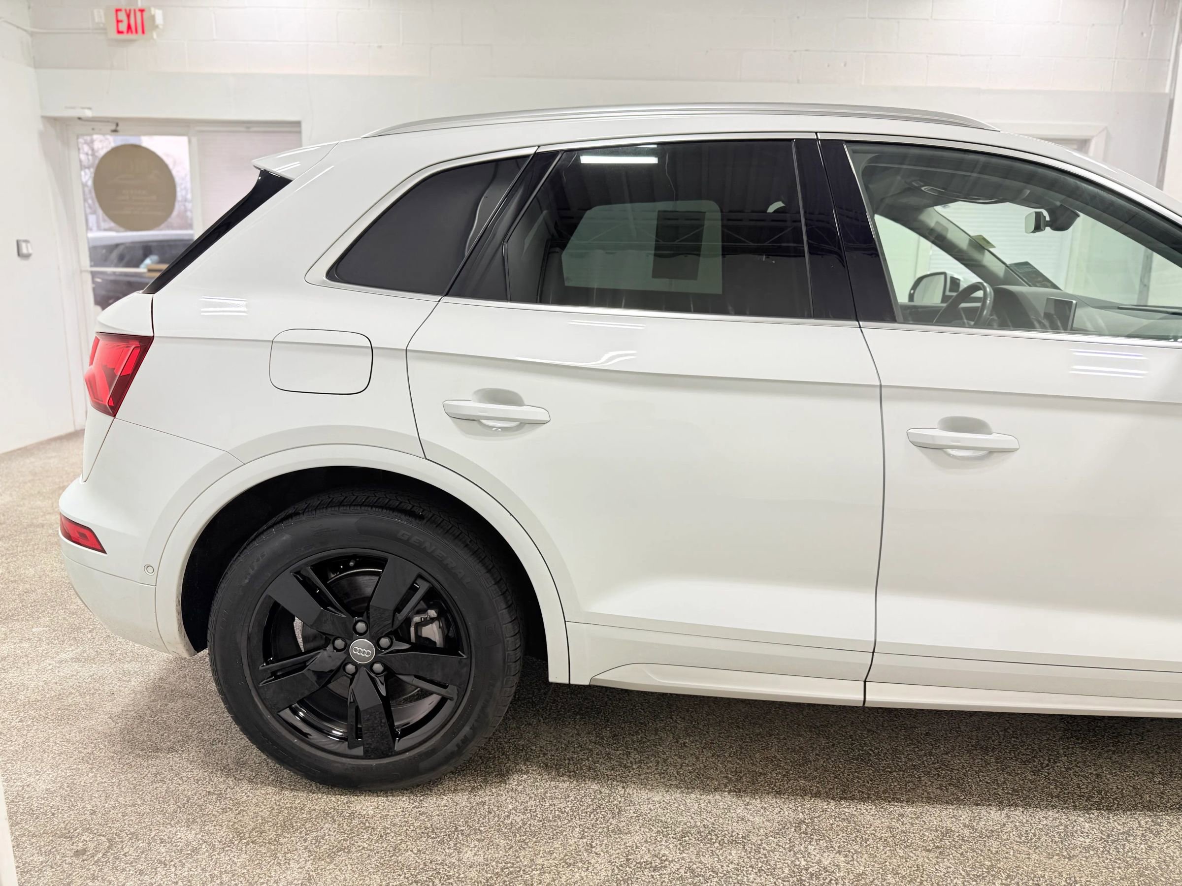 Used 2019 Audi Q5 Prestige AWD/4WD image 9