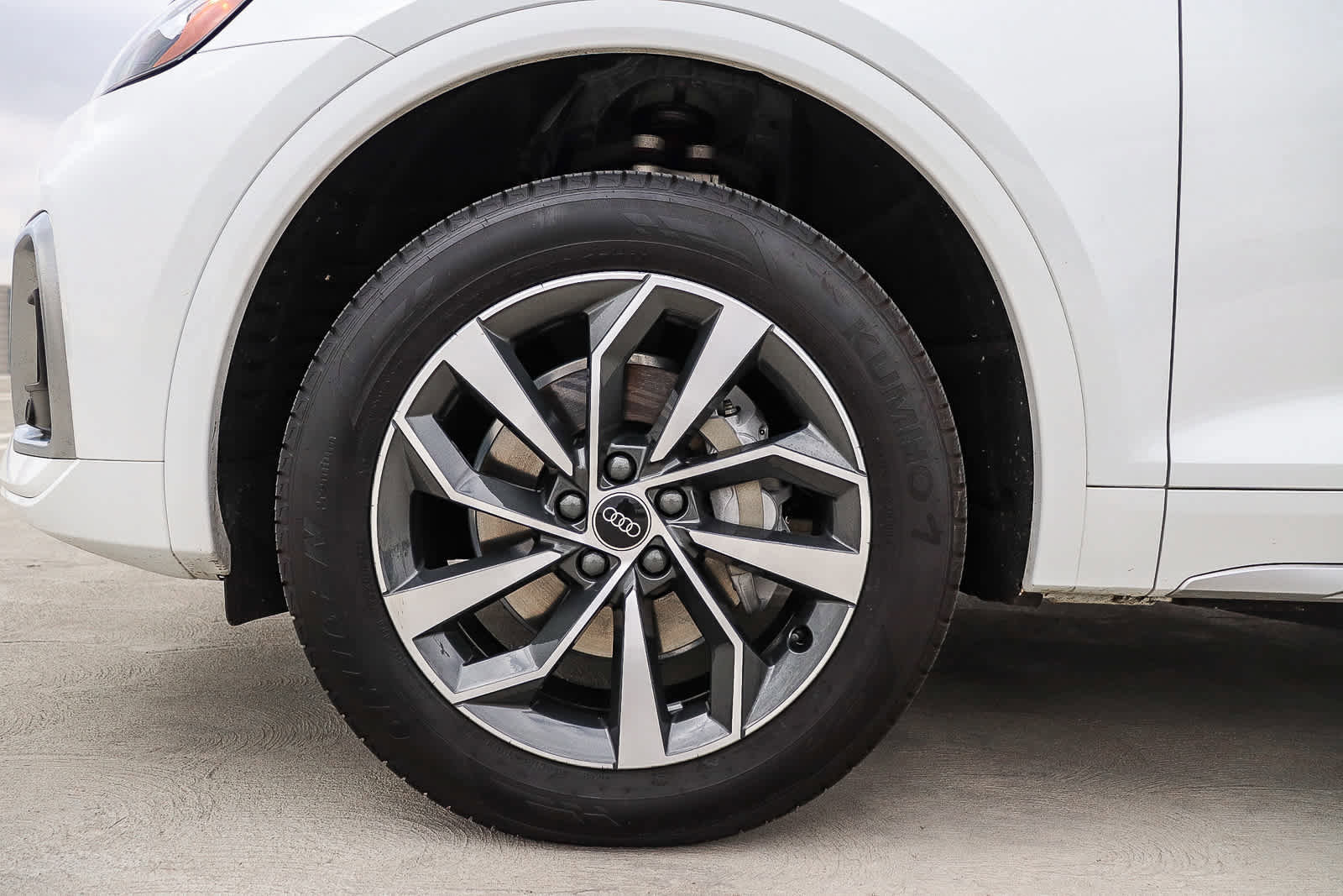 Used 2024 Audi Q5 2.0T Premium Plus w/ Premium Plus Package image 14