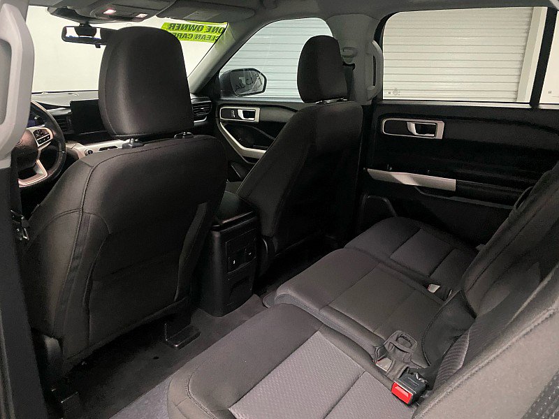 Used 2022 Ford Explorer XLT image 12
