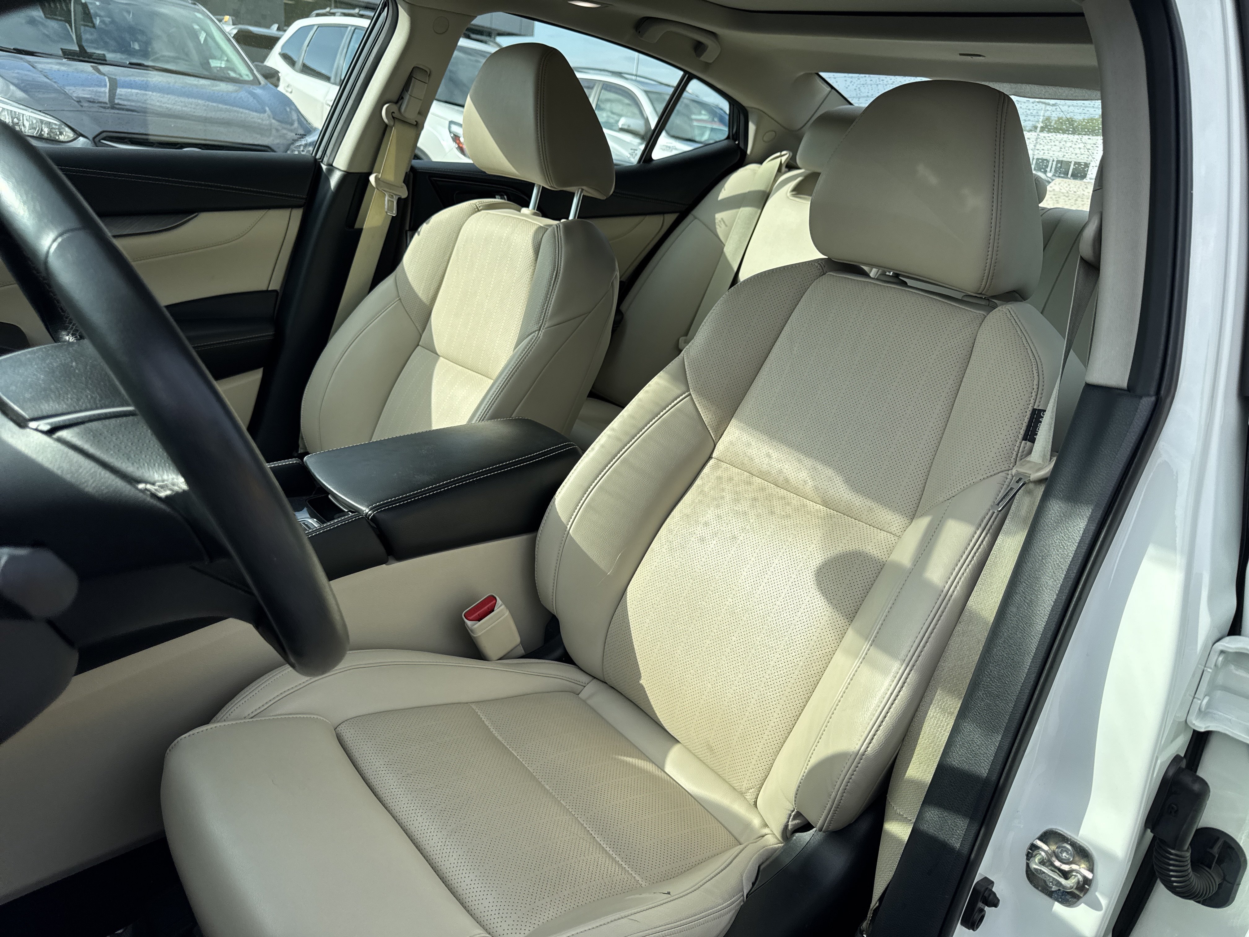 Used 2017 Nissan Maxima 3.5 SL FWD image 12