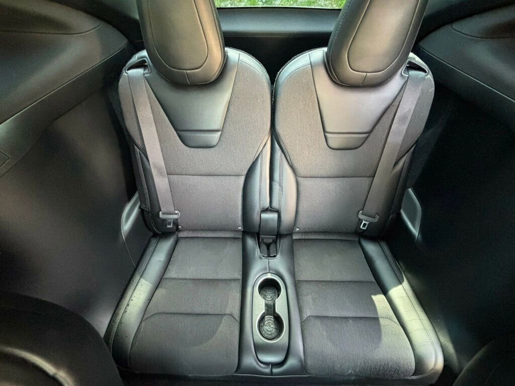 Used 2017 Tesla Model X 75D image 25