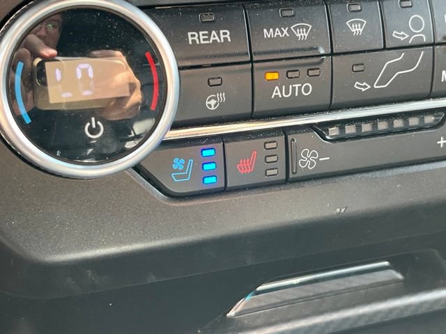 Used 2021 Ford Expedition Limited AWD/4WD image 20