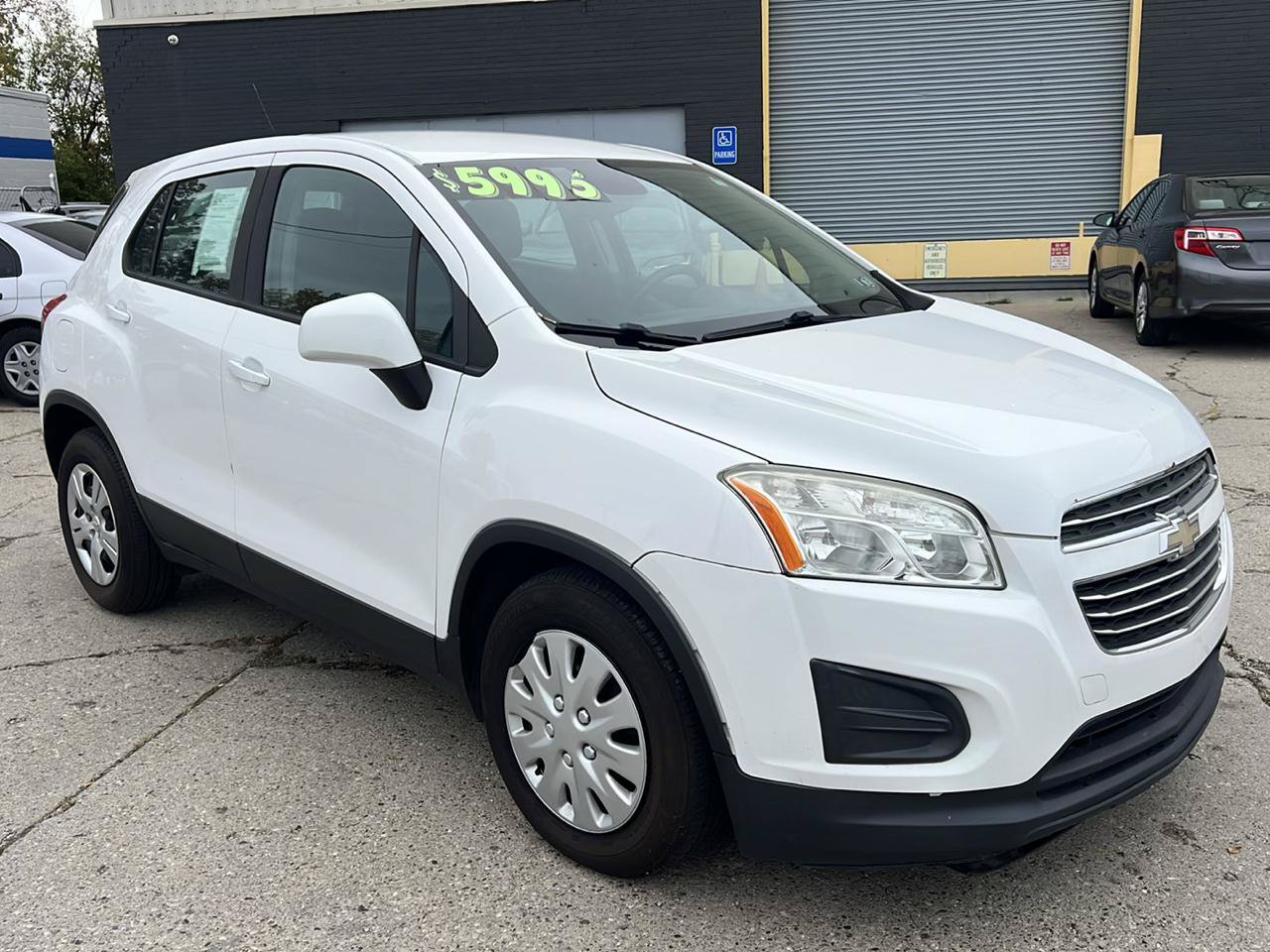 Used 2016 Chevrolet Trax LS FWD image 3