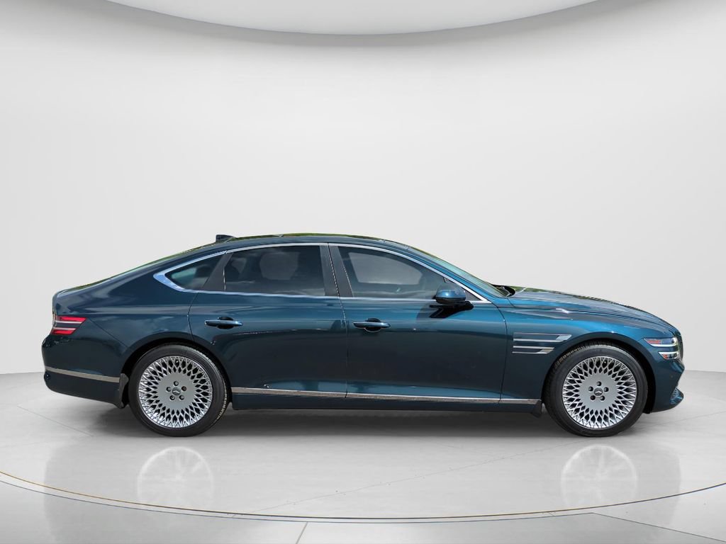 Used 2022 Genesis G80 2.5T w/ Advanced Package RWD image 4
