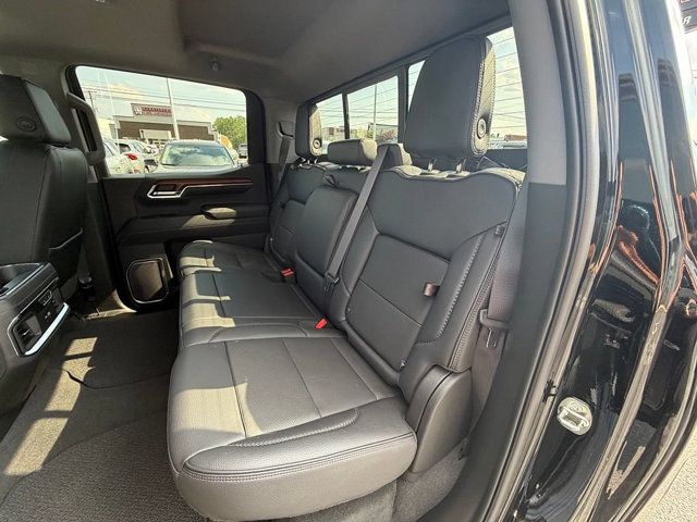 Certified 2023 GMC Sierra 1500 Denali w/ Denali Reserve Package AWD/4WD image 11