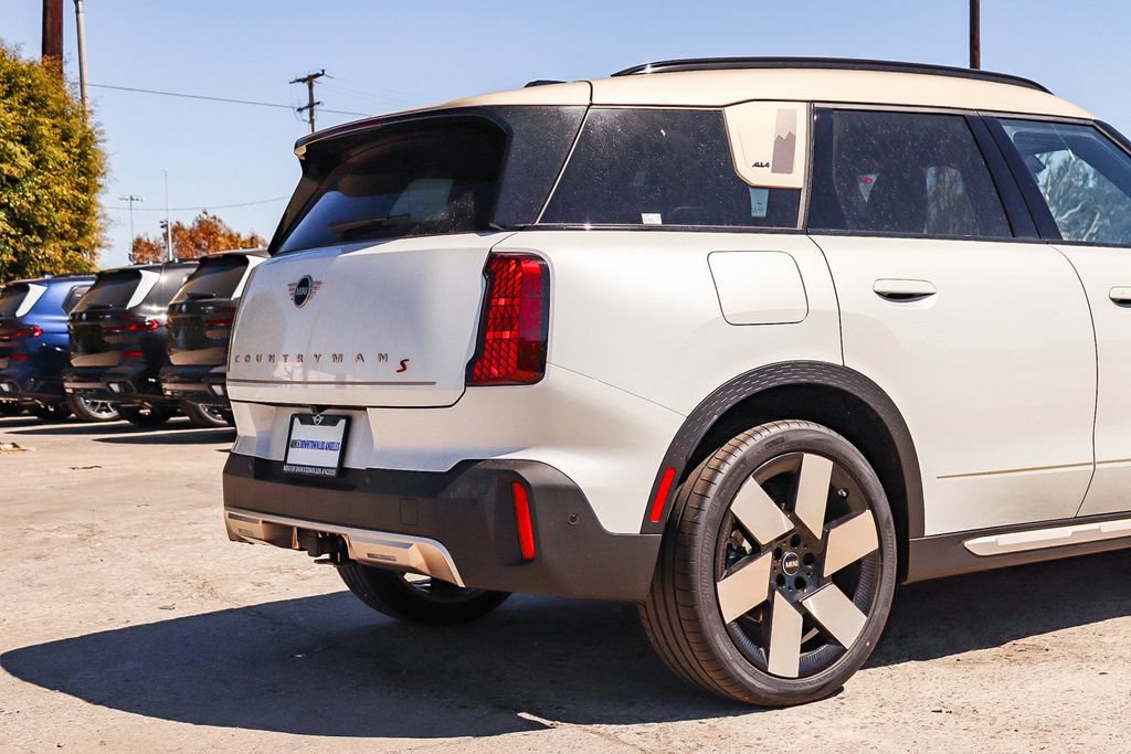 New 2027 MINI Cooper Countryman S w/ Comfort Package Max AWD/4WD image 11