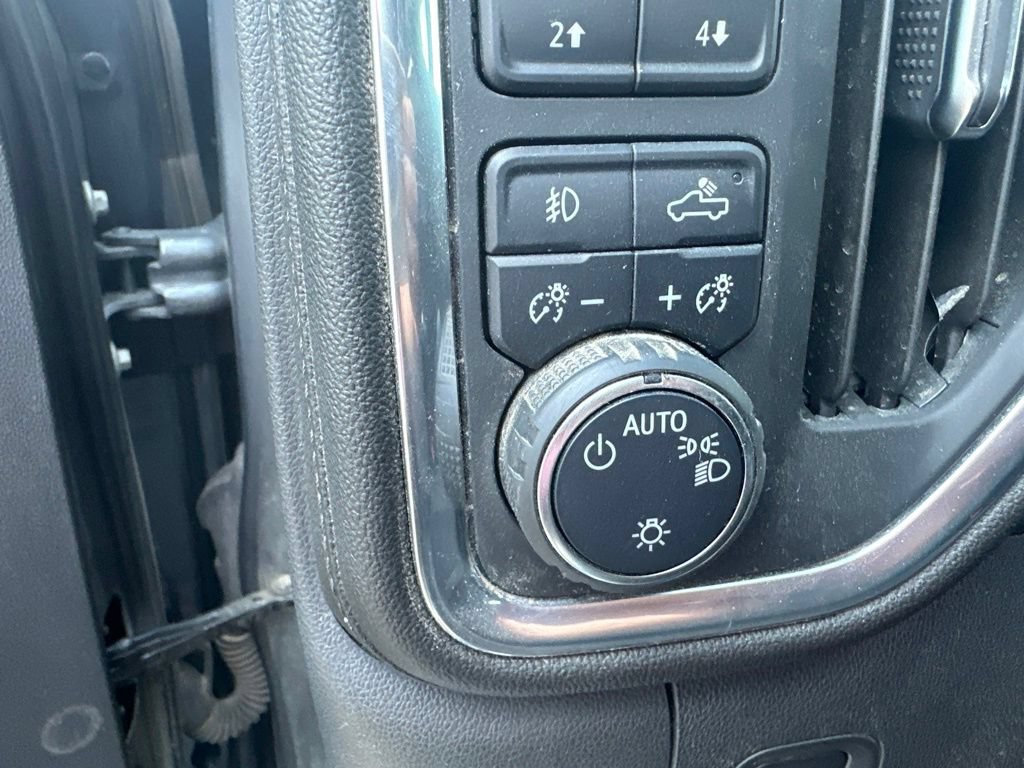 Used 2021 Chevrolet Silverado 1500 RST AWD/4WD image 11