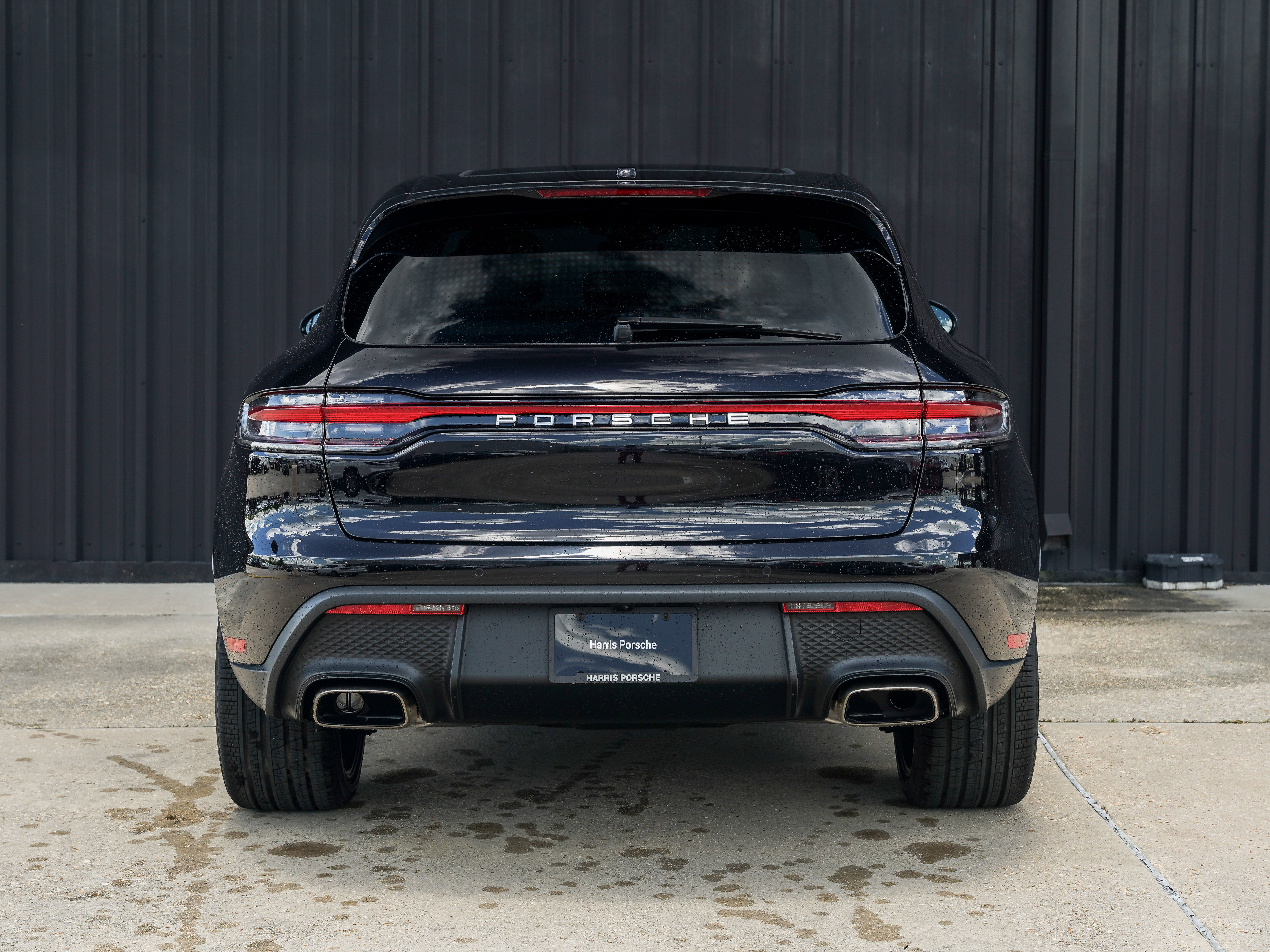 New 2025 Porsche Macan image 9