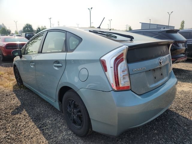 Used 2015 Toyota Prius Two FWD image 3