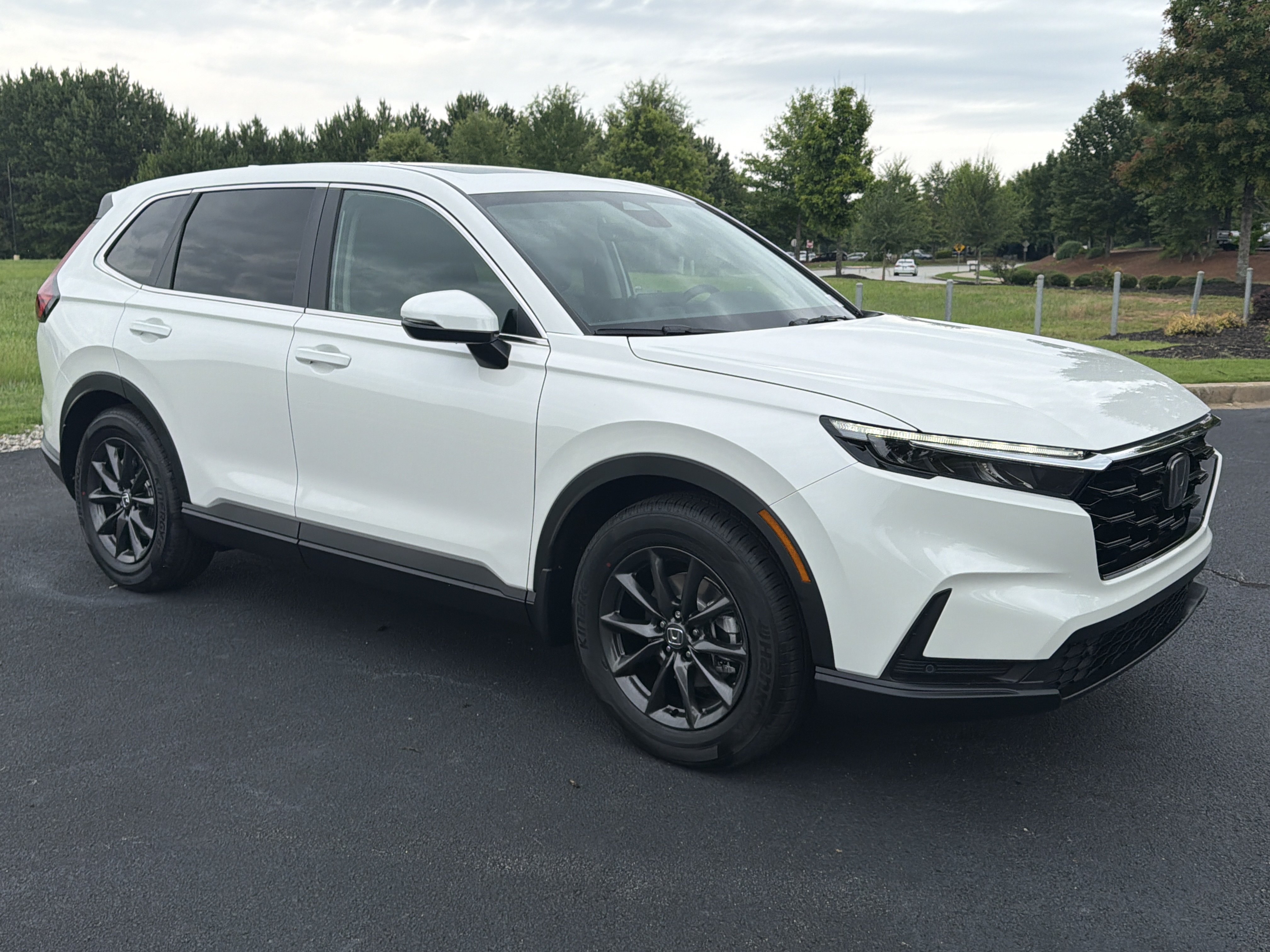 New 2026 Honda CR-V EX-L image 2