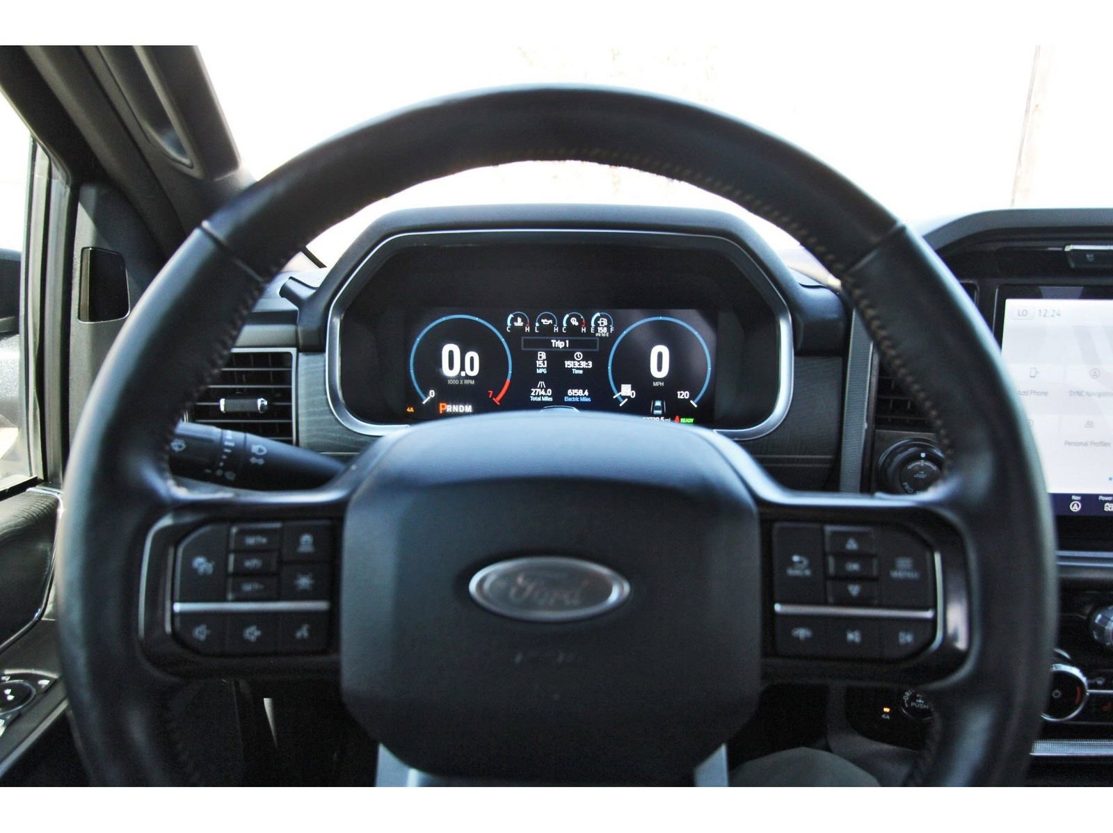 Used 2023 Ford F150 Platinum w/ Equipment Group 701A High image 16