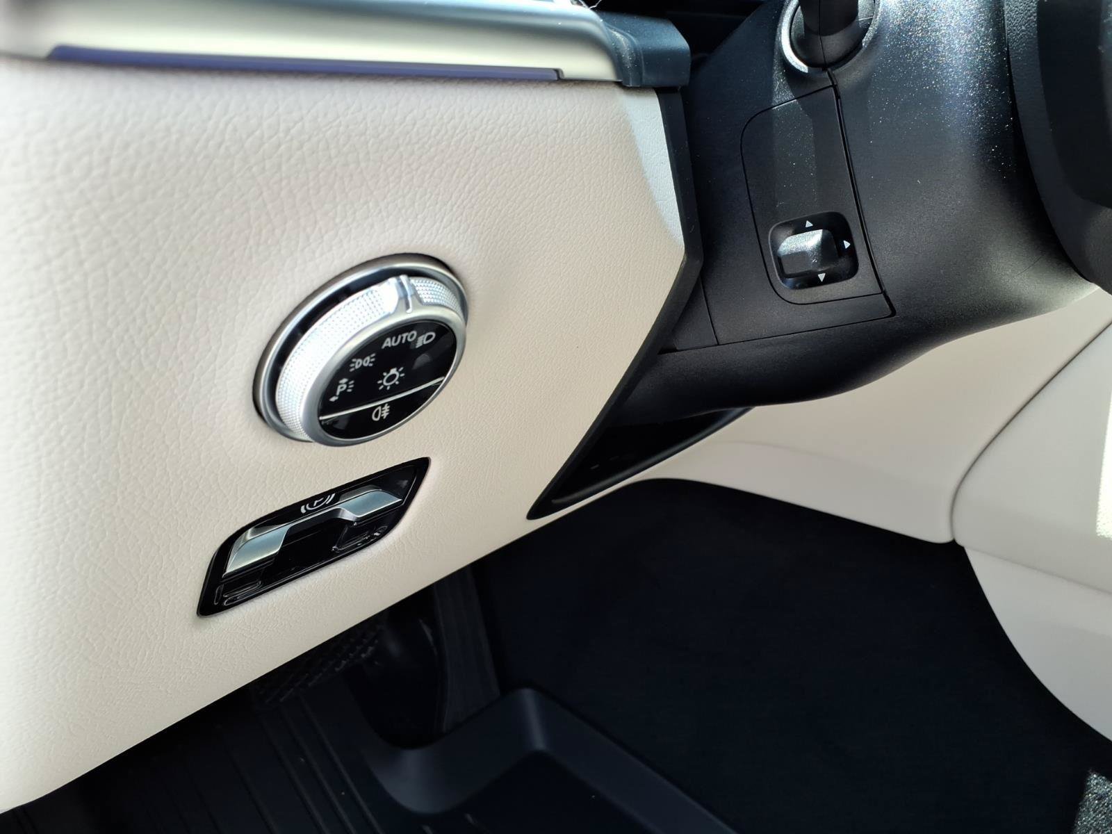New 2026 Mercedes-Benz GLC 300 4MATIC image 27