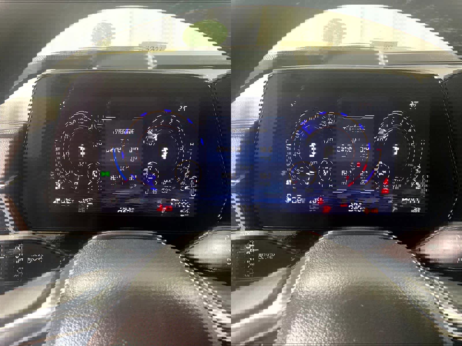 Used 2025 Chevrolet Tahoe LT image 25