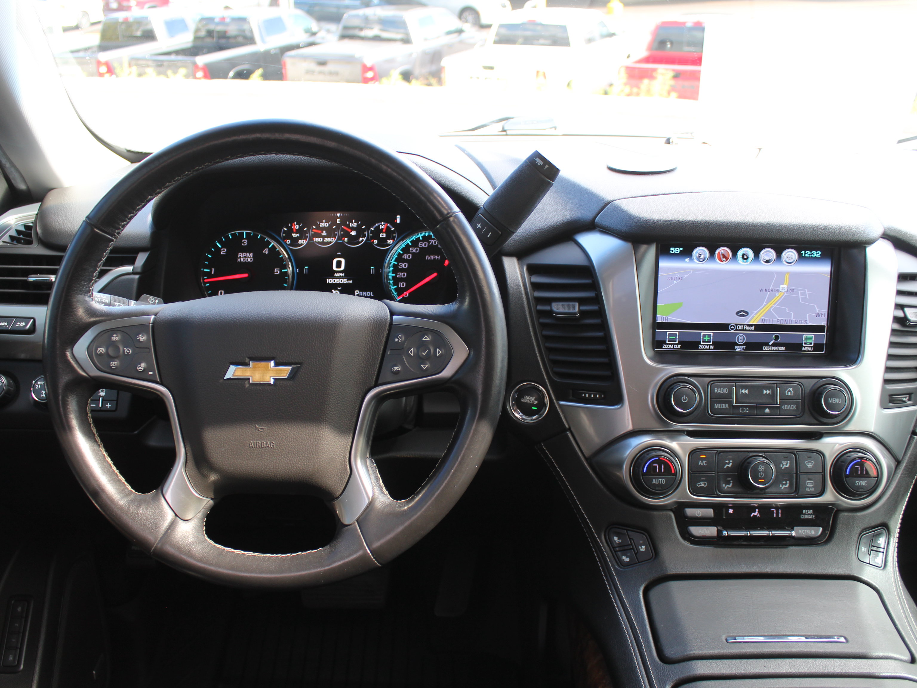 Used 2019 Chevrolet Tahoe Premier AWD/4WD image 16