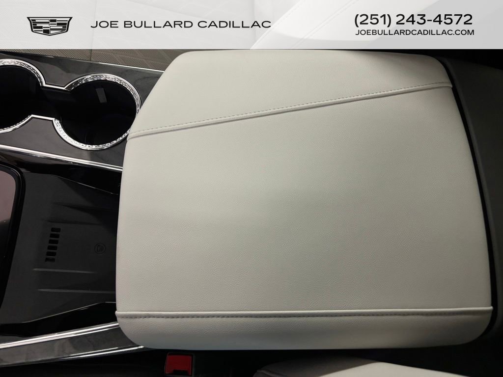 New 2026 Cadillac Escalade IQ Luxury 1 w/ LPO, Floor Liner Package image 29