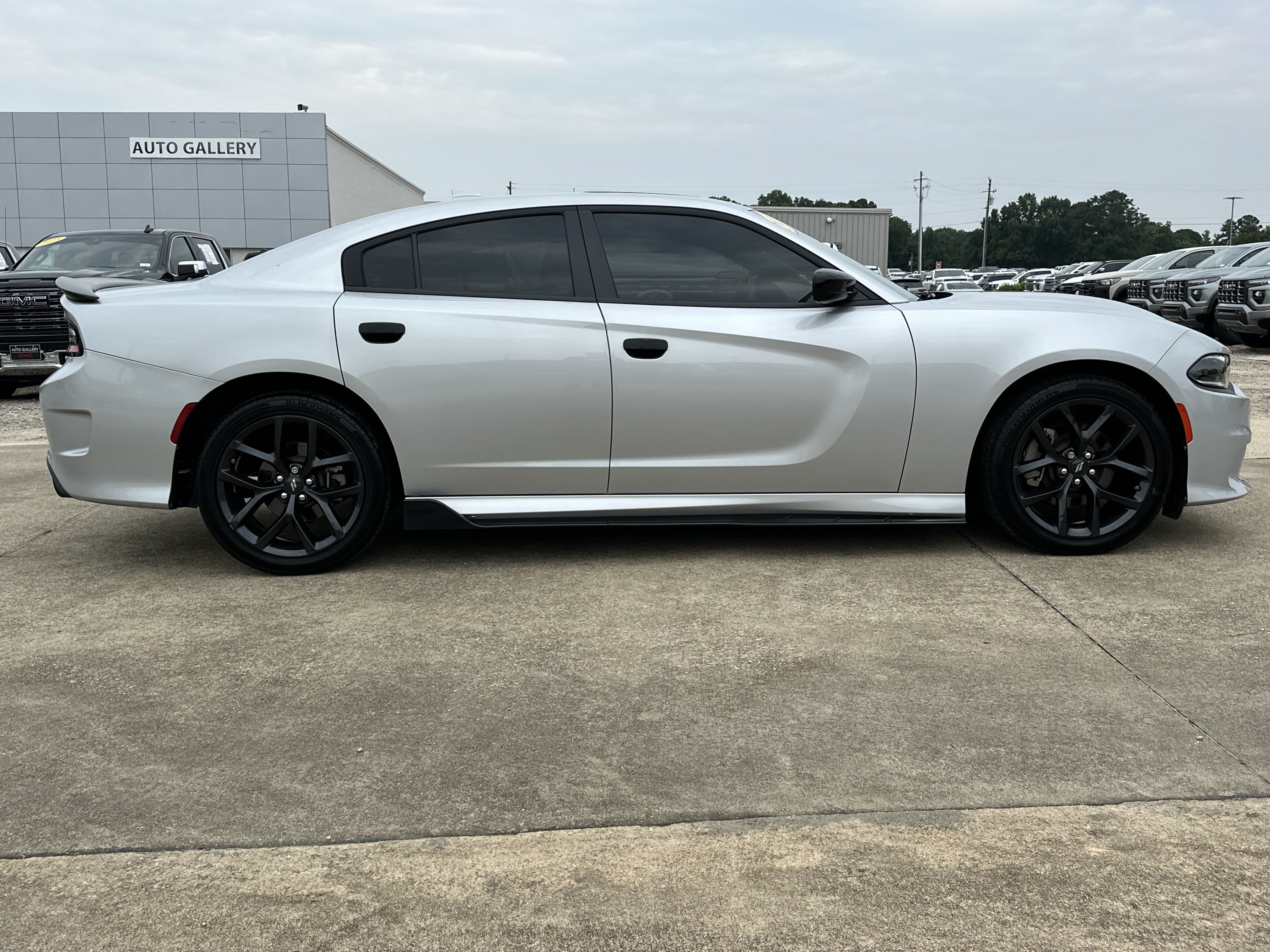Used 2023 Dodge Charger GT w/ Plus Group RWD image 7
