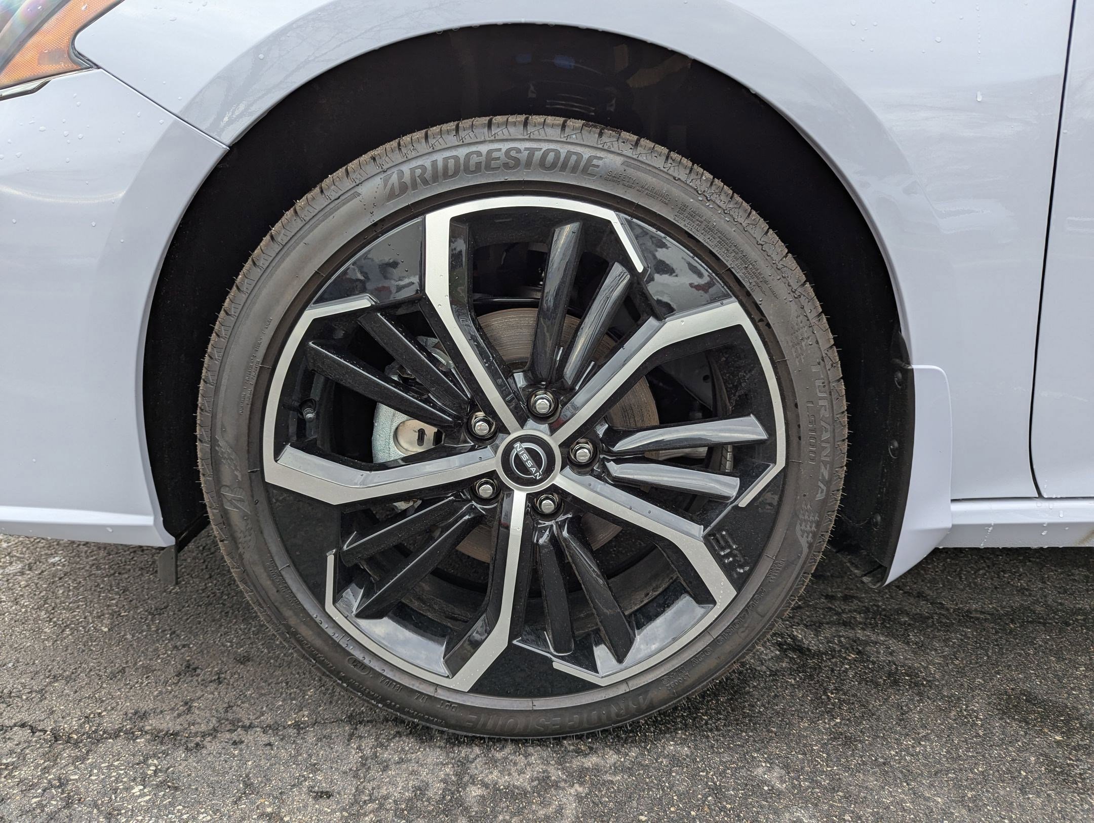 New 2025 Nissan Altima 2.5 SR w/ SR Premium Package image 20