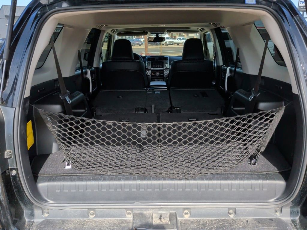 Used 2018 Toyota 4Runner SR5 Premium image 39