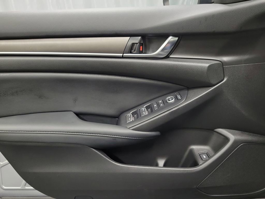 Used 2022 Honda Accord LX image 23