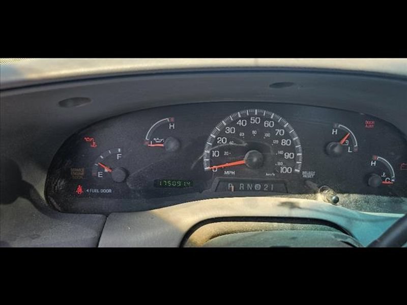 Used 2000 Ford F150 XL RWD image 11