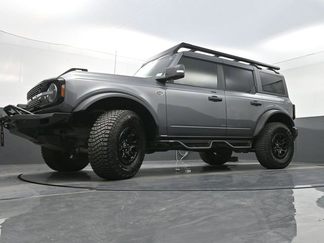 Used 2023 Ford Bronco Wildtrak image 34