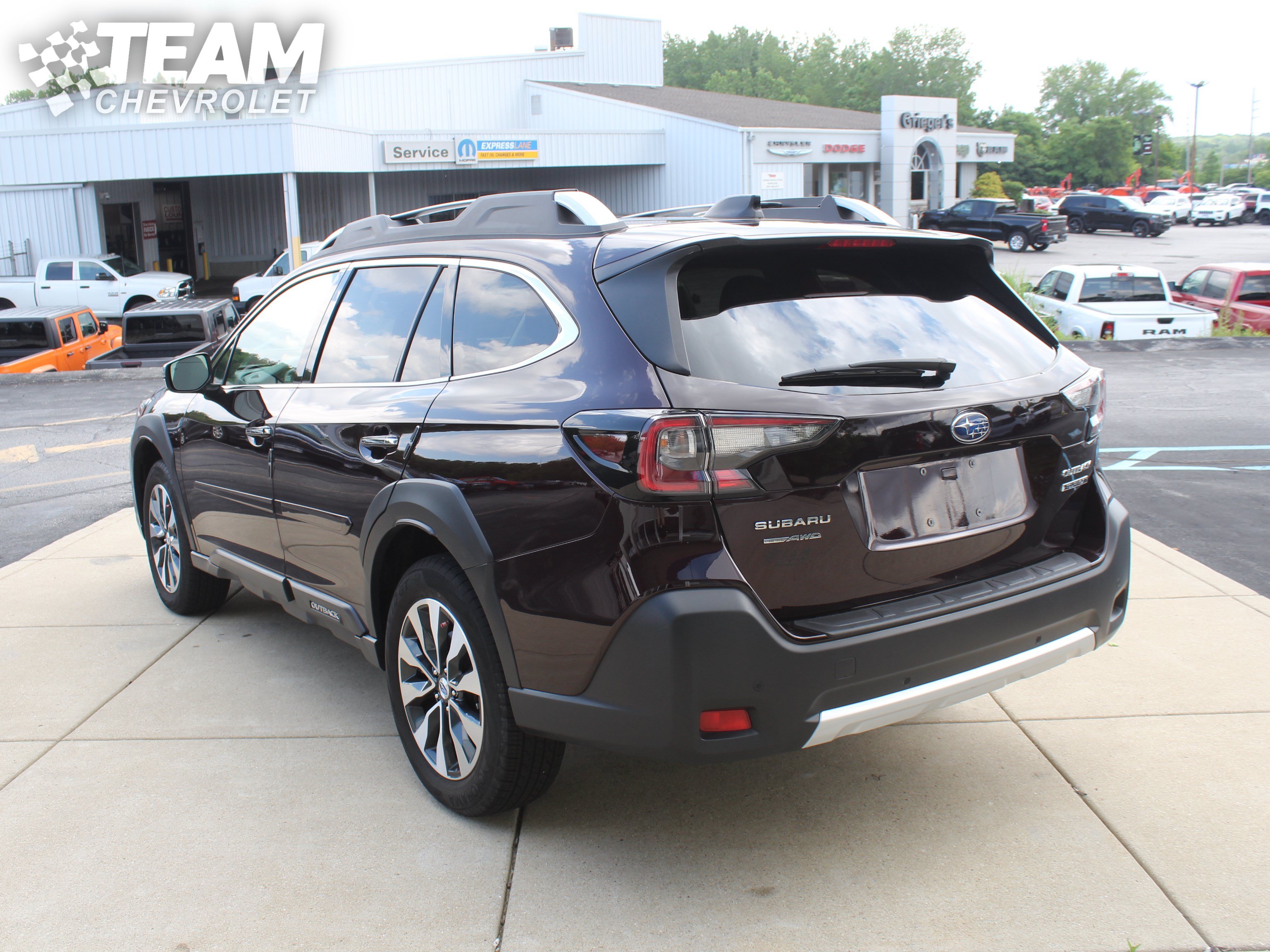 Used 2024 Subaru Outback Touring XT AWD/4WD image 6