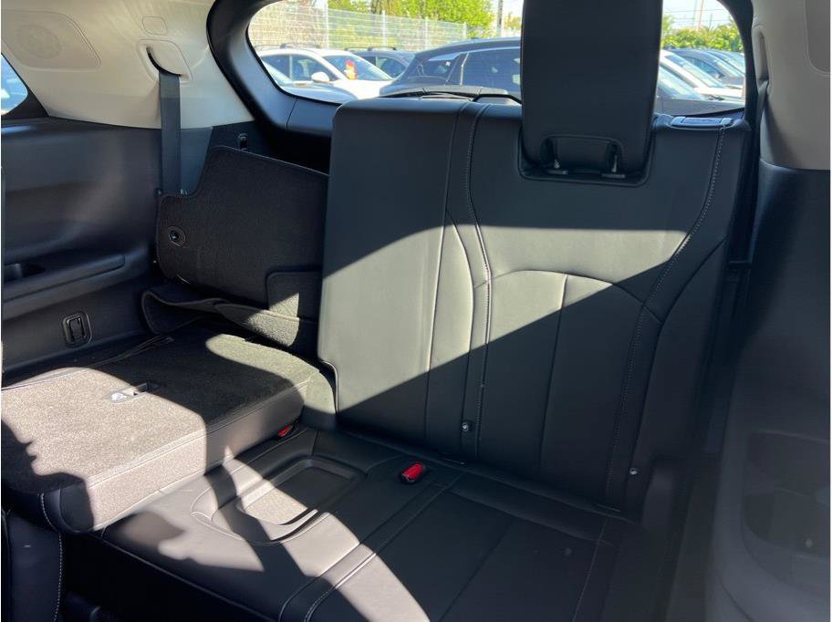 Used 2023 INFINITI QX60 Luxe image 11