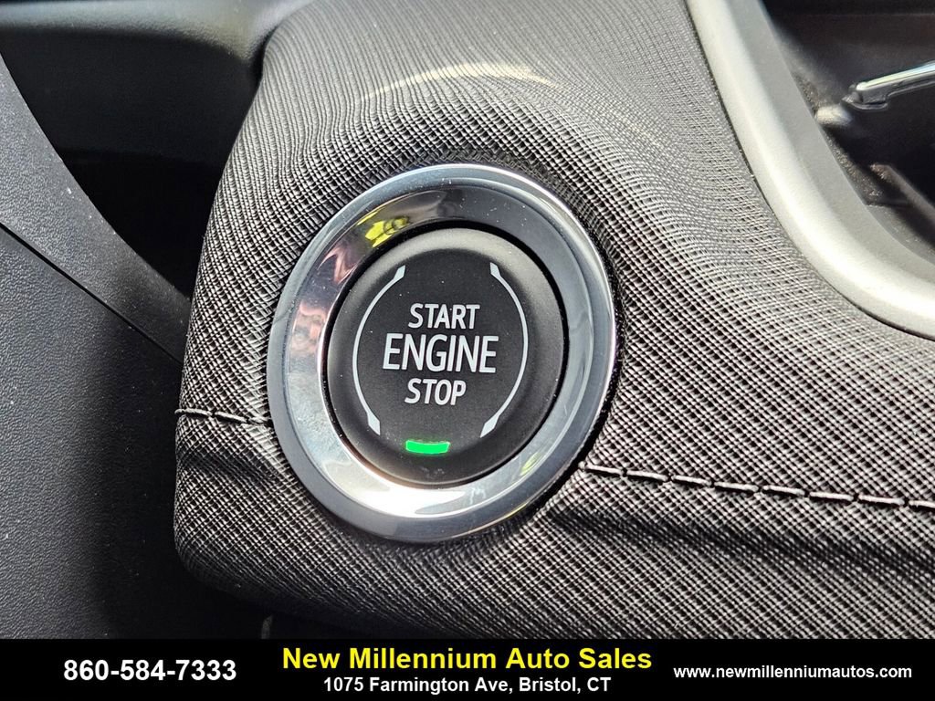 Used 2024 Chevrolet TrailBlazer LT image 24