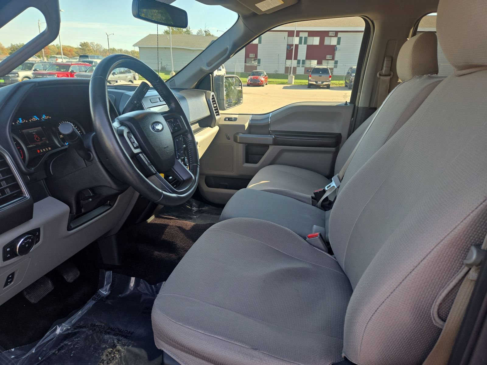 Certified 2017 Ford F150 XLT w/ Equipment Group 302A Luxury image 10