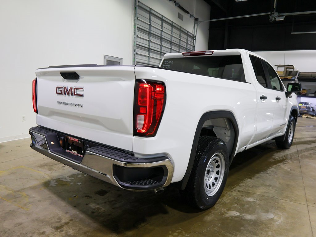 New 2026 GMC Sierra 1500 Pro w/ Convenience Package image 3