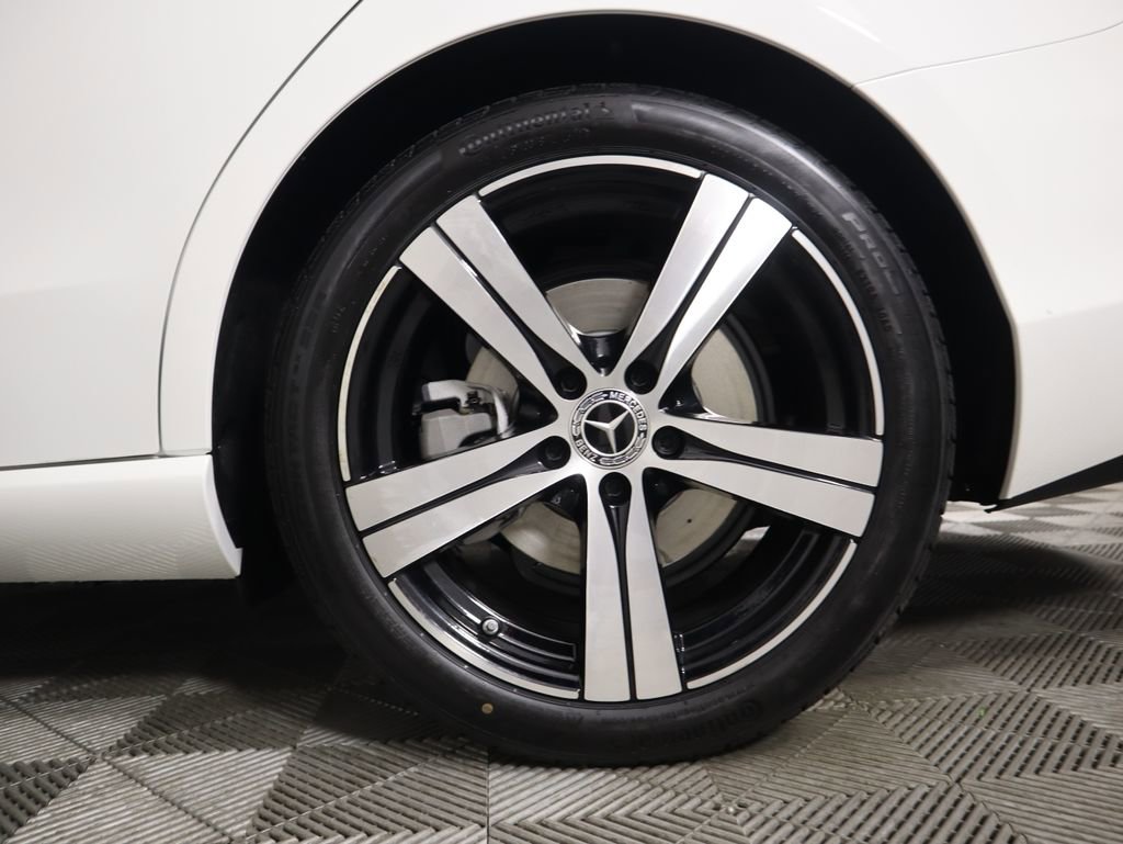 New 2026 Mercedes-Benz C 300 Sedan image 32