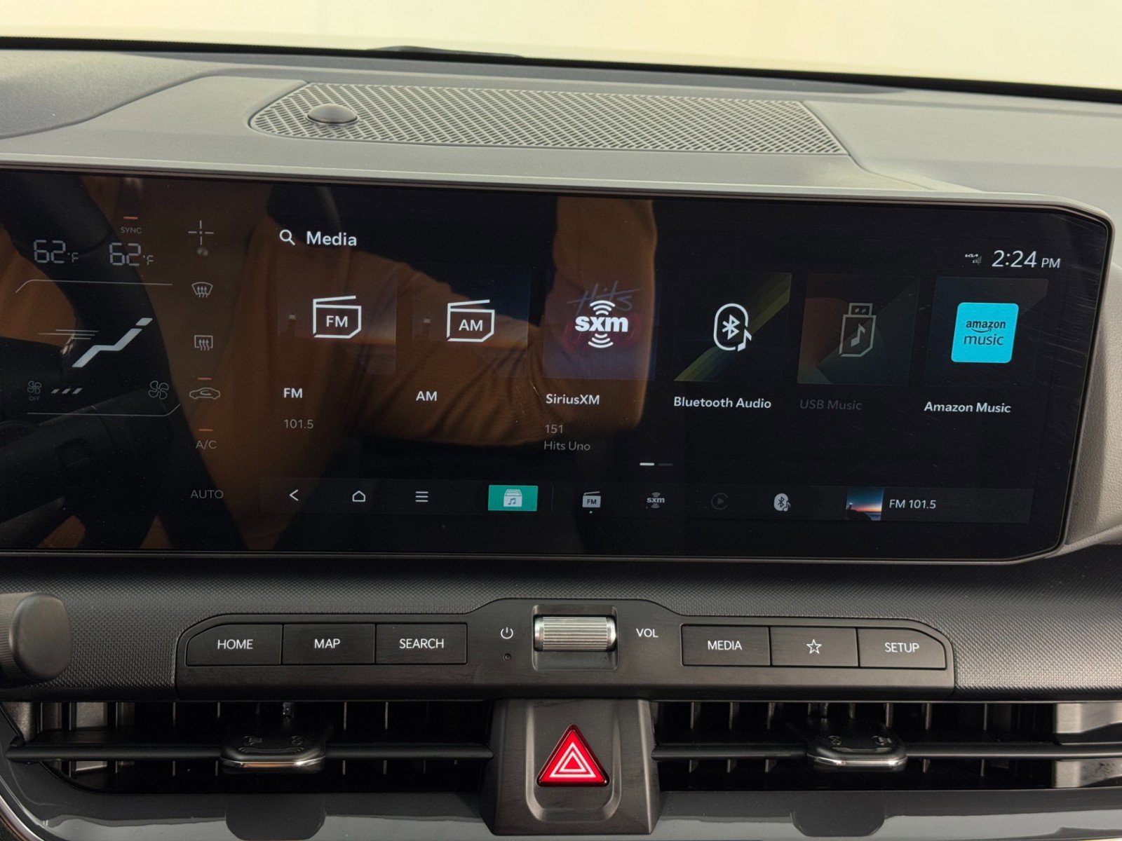 Used 2025 Kia K4 EX image 22