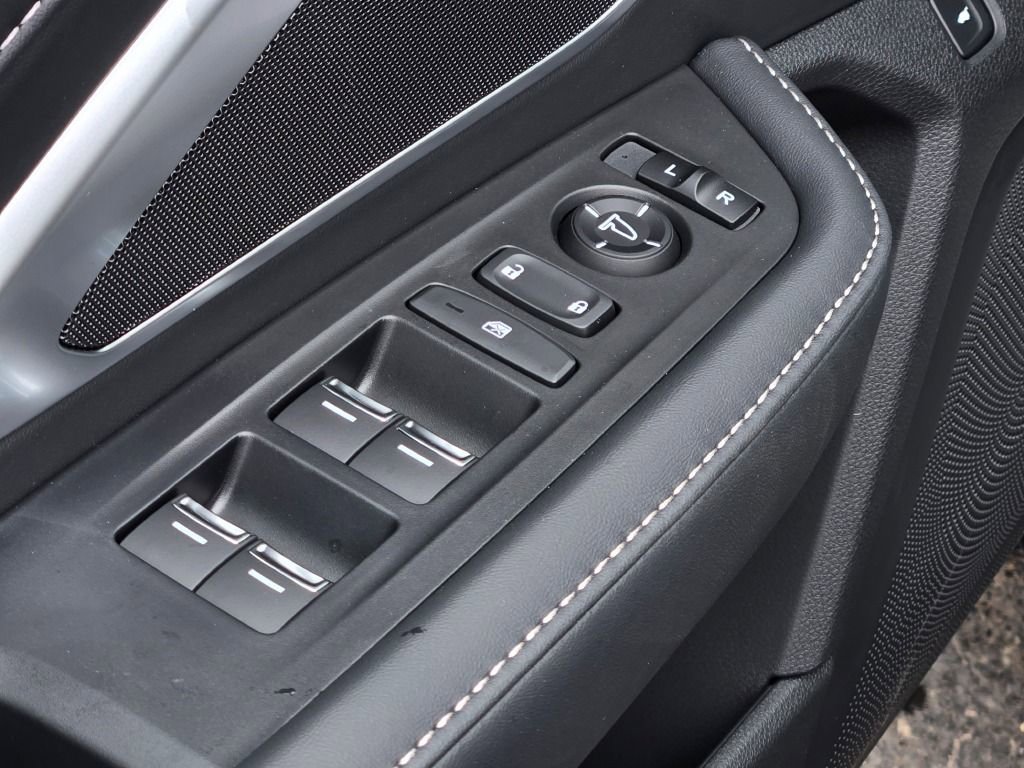 New 2026 Acura RDX SH-AWD image 25