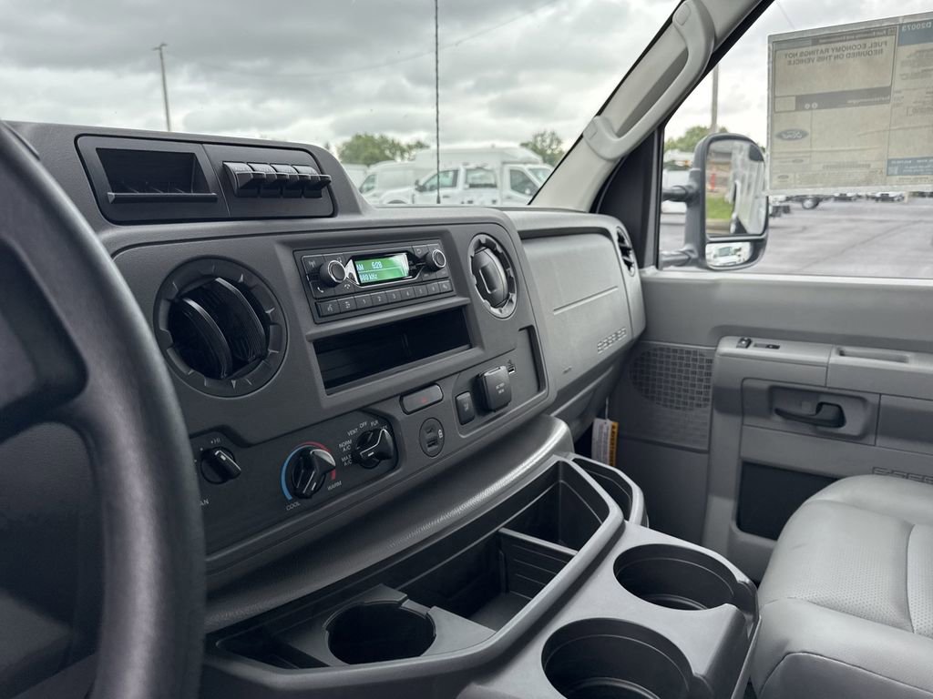 New 2026 Ford E-350 and Econoline 350 Super Duty w/ Power Equipment Group RWD image 36