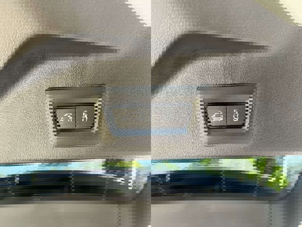 Certified 2024 BMW X5 sDrive40i w/ Premium Package image 35