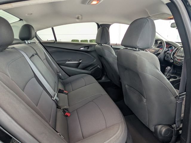 Certified 2017 Chevrolet Cruze LT w/ Convenience Package image 13